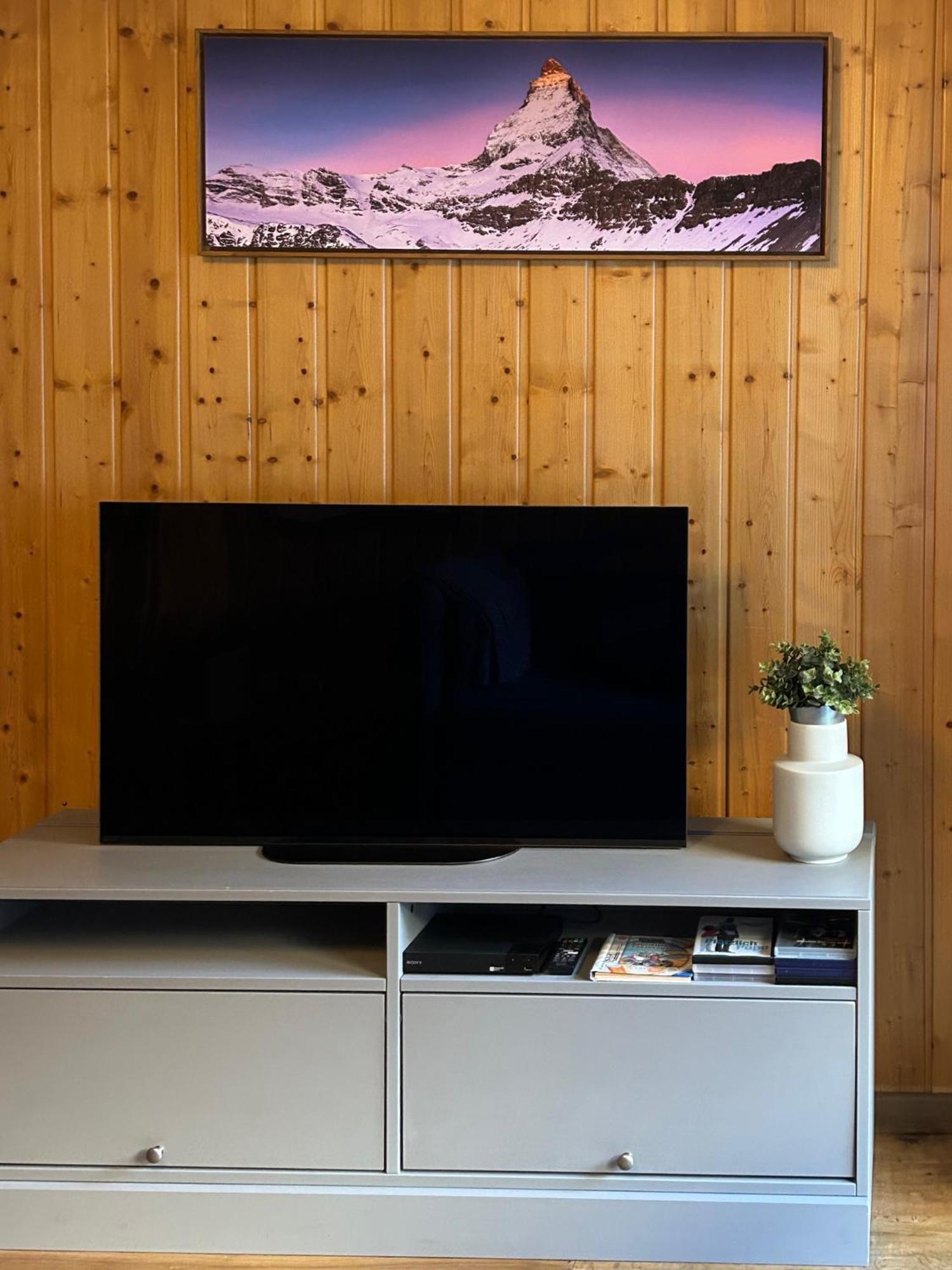 Beautiful Apartment In Zermatt With A Breathtaking View Of The Matterhorn Dış mekan fotoğraf